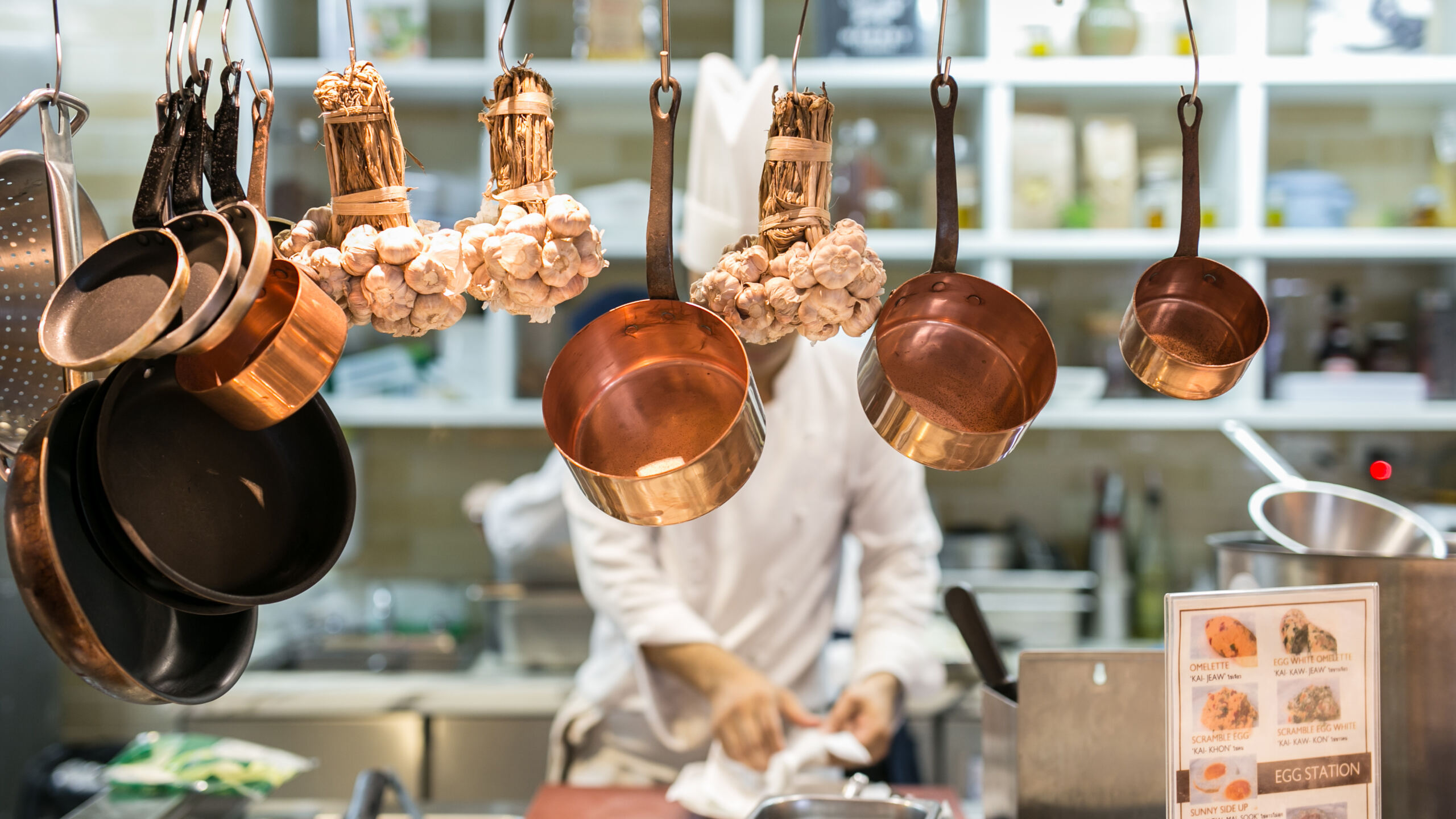 Finding the Best Commercial Restaurant Contractors in the Middle East